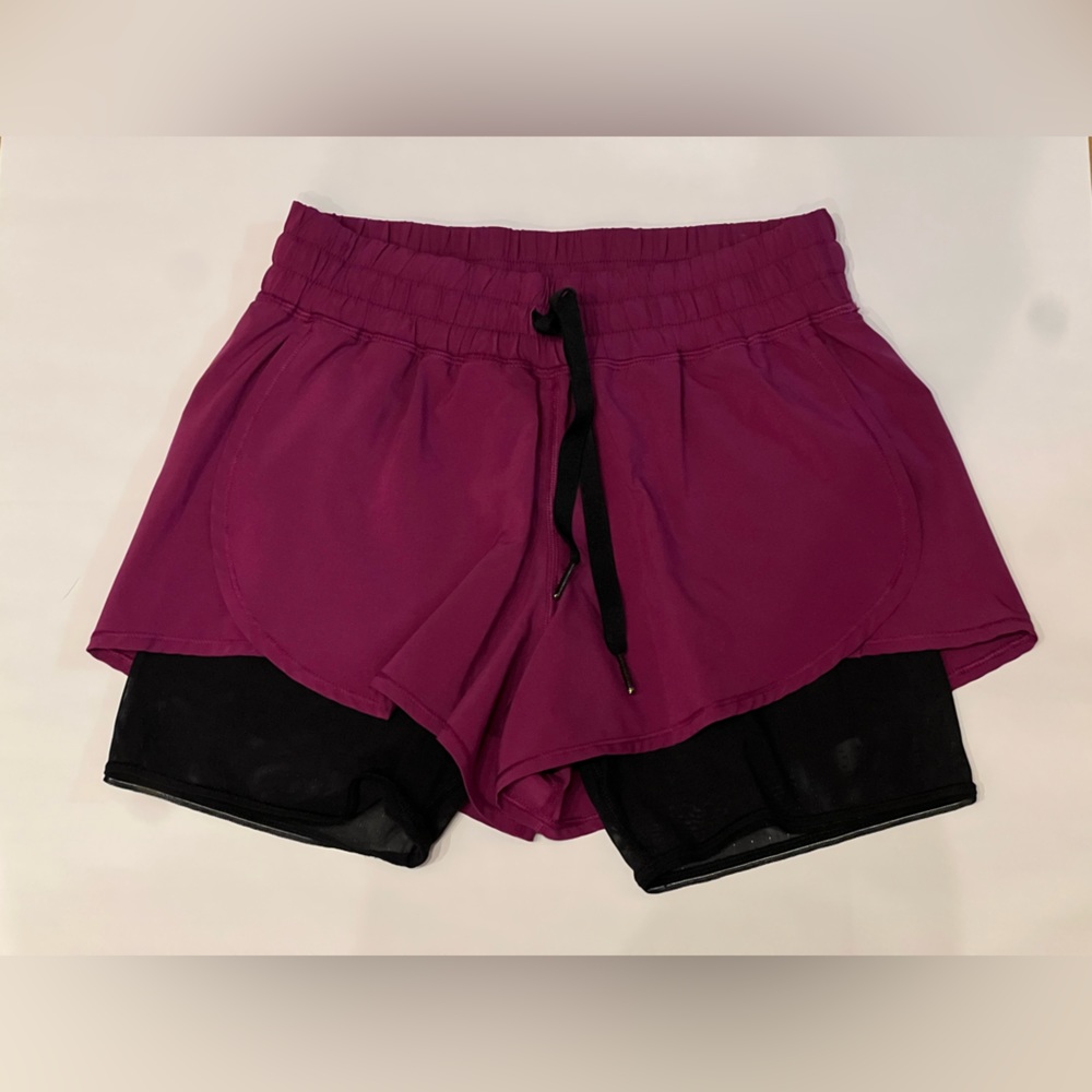 2 in 1 Lululemon Butterfly open shorts